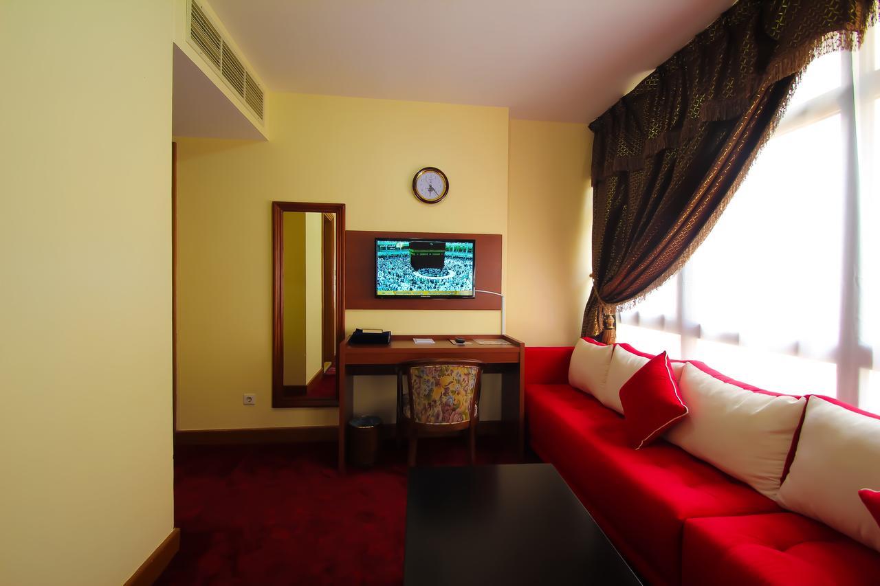 Al Riffa Al Sadd Hotel Mecca Bagian luar foto