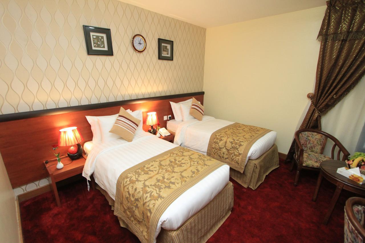 Al Riffa Al Sadd Hotel Mecca Bagian luar foto